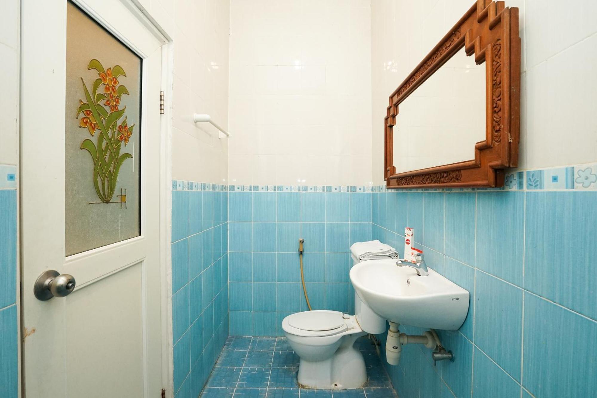 Oyo 425 Mojokerto Guesthouse Exterior foto